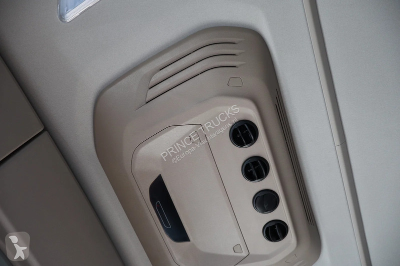 Traktor DAF * 530 *