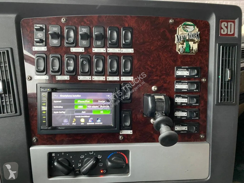 Tahač Freightliner CORONADA 6X4 EURO 6...