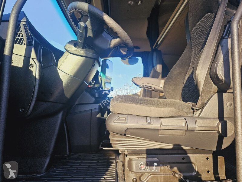 Traktor Mercedes ACTROS 1843
