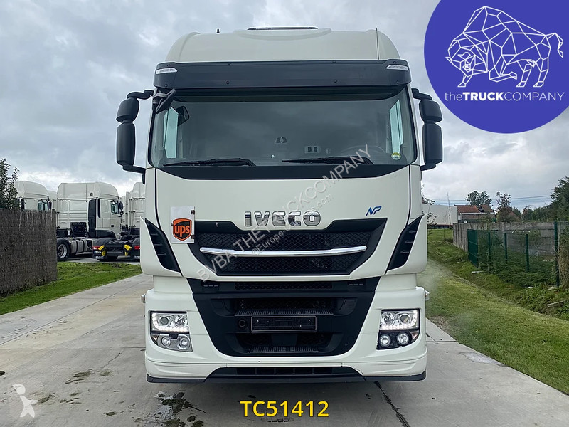 Traktor Iveco 440 S40