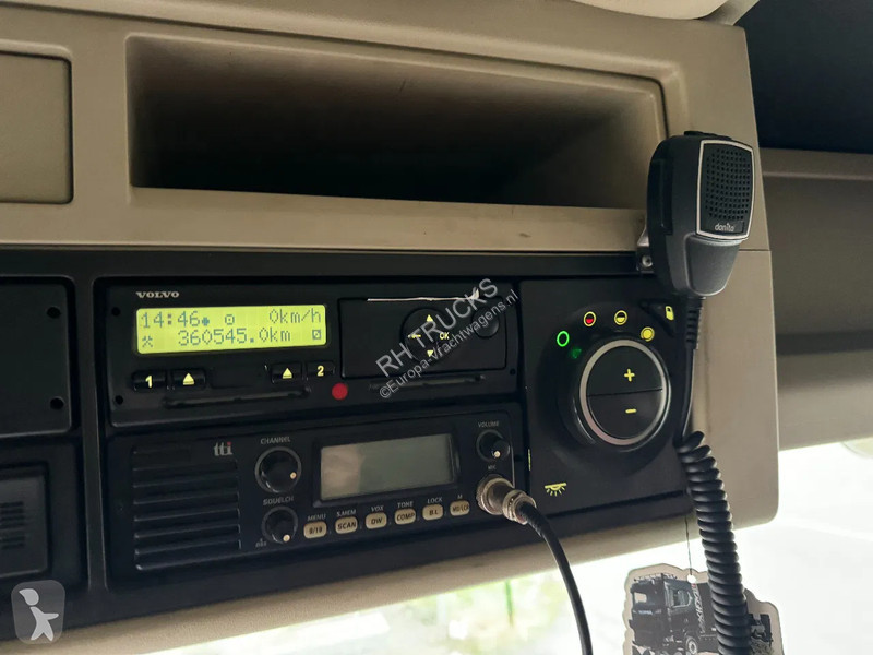 Traktor Volvo 500 8X4 - EURO 6 + HIAB 622 EP-6...