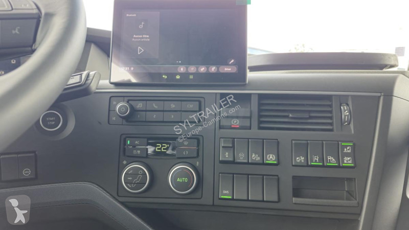 Traktor Volvo 500 AERO Globetrotter XXL...