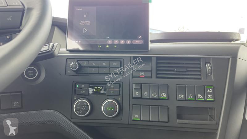 Traktor Volvo 500 AERO Globetrotter XXL...