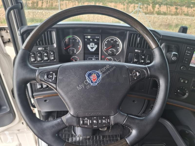 Traktor Scania 580