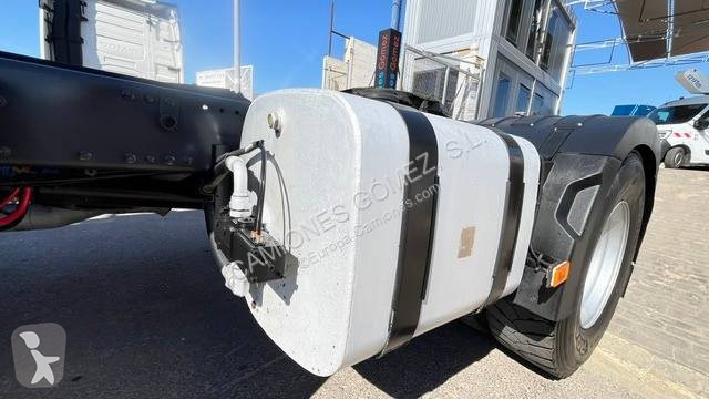 جرار Volvo