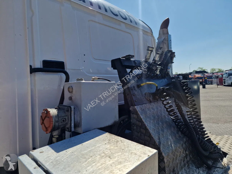 Traktor Scania P450 6x4 HUB reduction -...