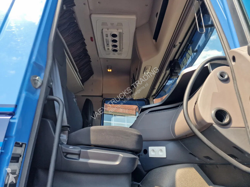 Tahač DAF 530 SpaceCab 4x2 - Night clima - Full...