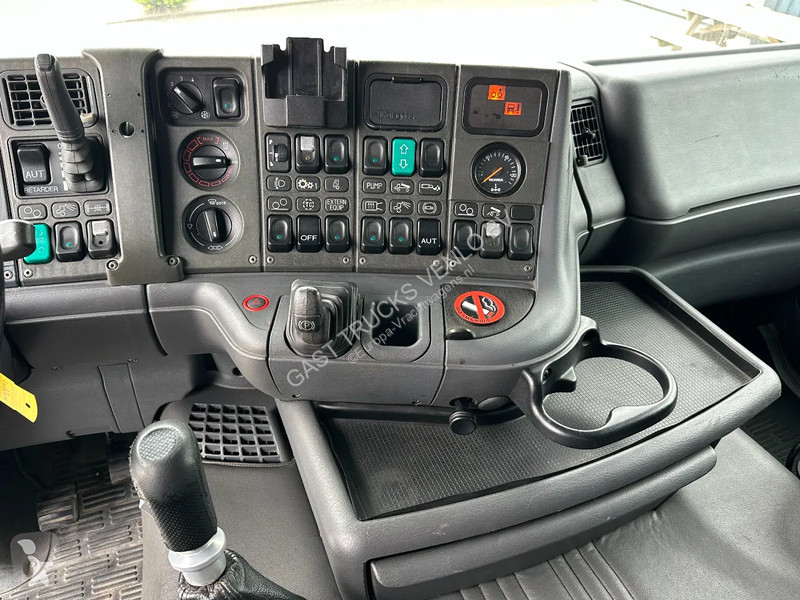 Traktor Scania -580 V8 6x2/4 Manual + Retarder...