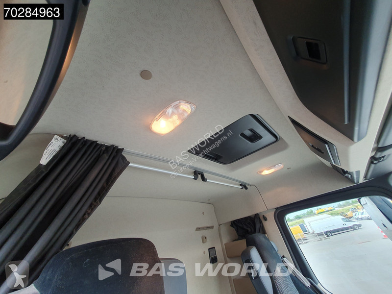 Traktor Mercedes 1845 4X2 ClassicSpace Retarder...