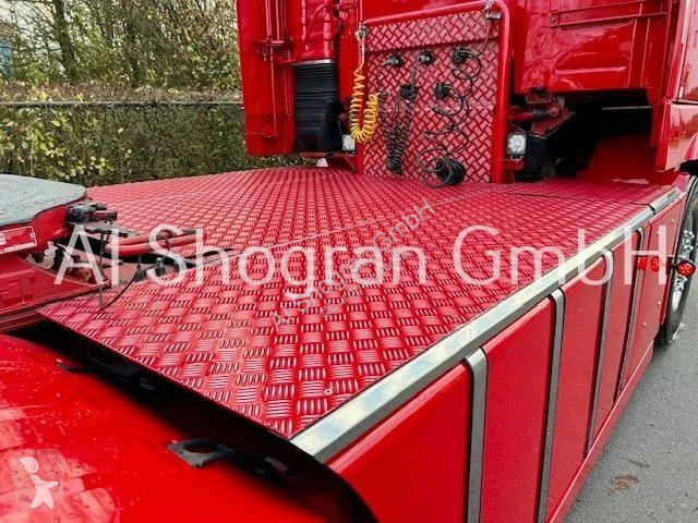 Traktor Volvo 420 Globetrotter / Showtruck / 1A