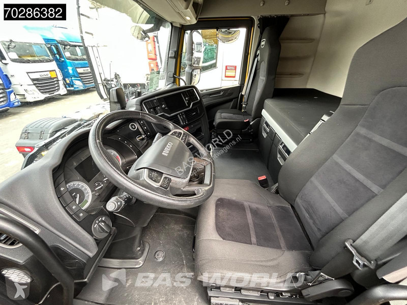 Trekker Iveco S-Way 460 4X2 Retarder Mega ACC...