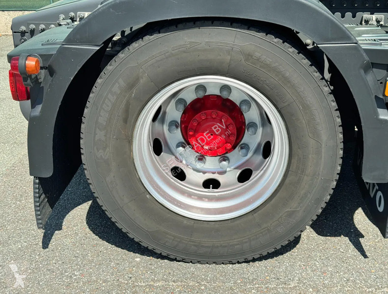 Traktor Volvo FH 500 6X2 GLOBETROTTER 2x TANKS...