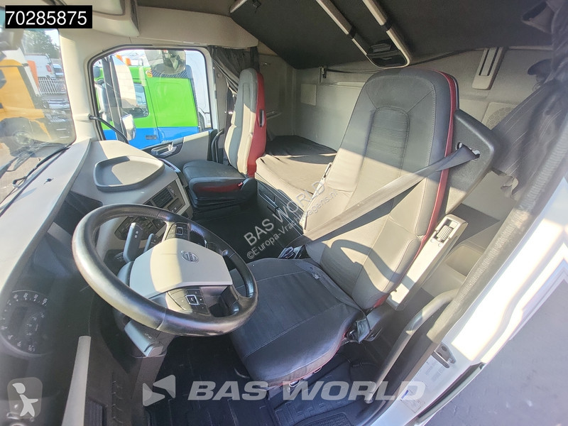Traktor Volvo 500  4X2 XL 2xTanks VEB+ Xenon...