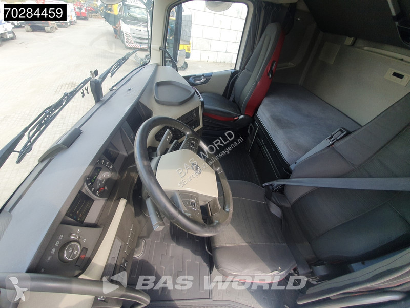 Traktor Volvo 500  4X2 XL 2xTanks VEB+ Xenon...