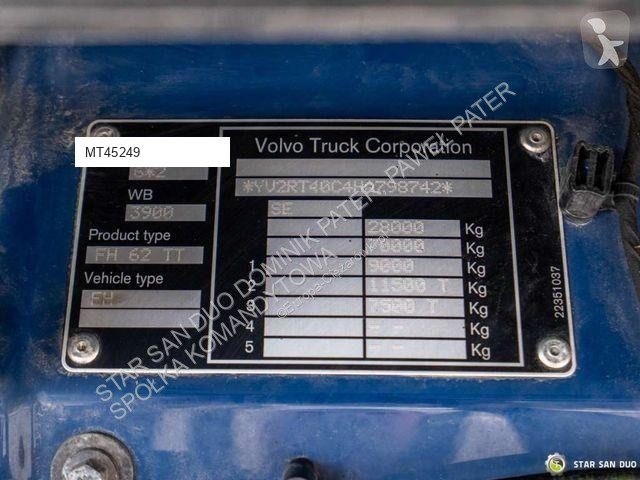 Tahač Volvo 3220-K5 HDS