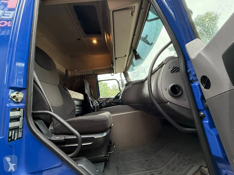 Trekker DAF 400 Space Cab side ACC 4x2...