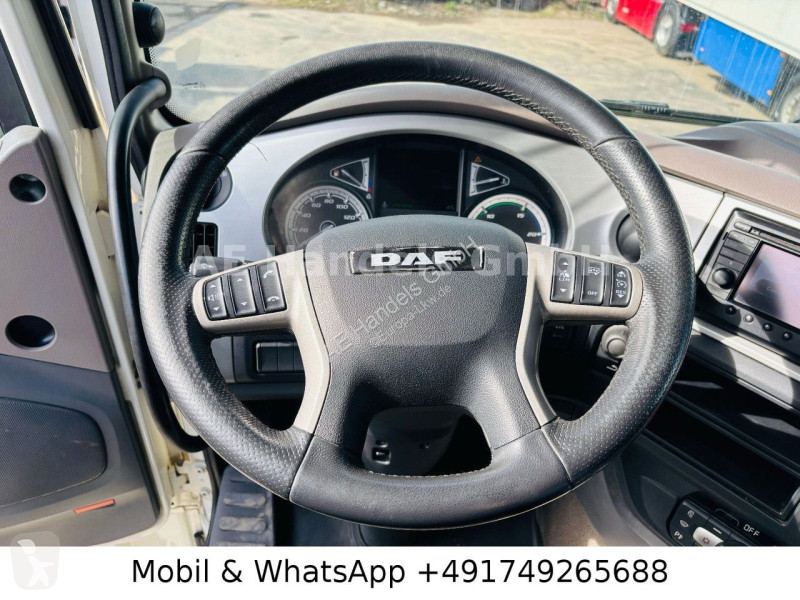 Traktor DAF XF 530