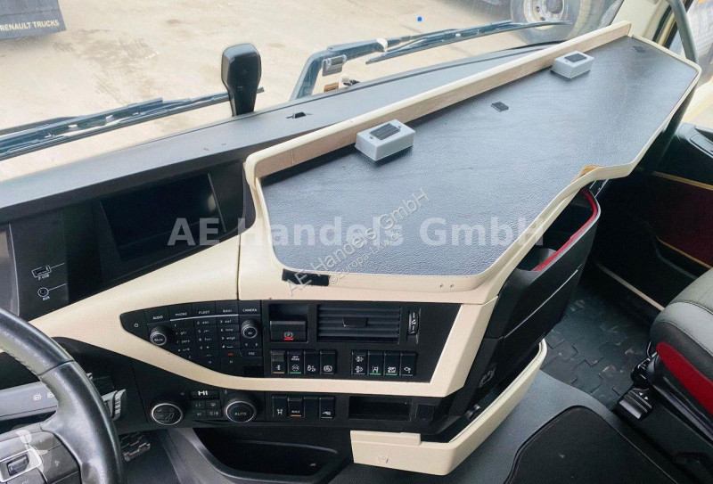 Traktor Volvo