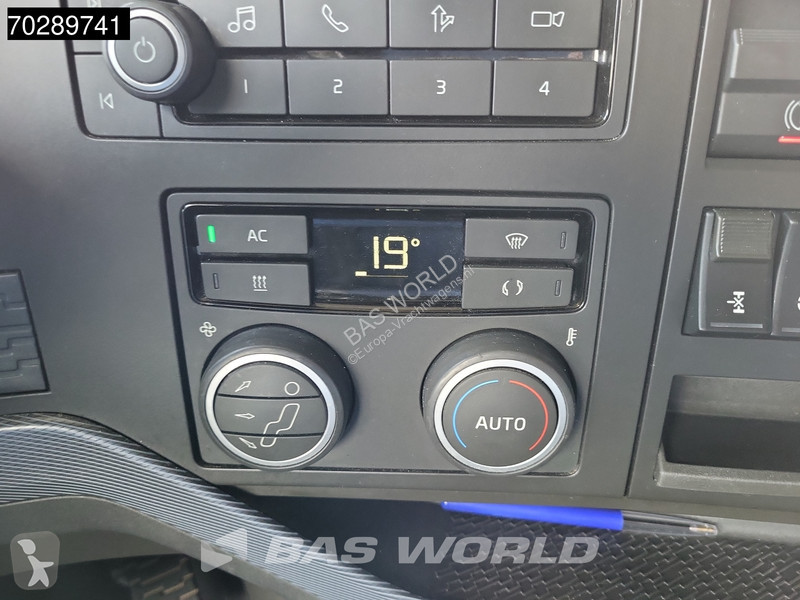Traktor Volvo 500 4X2 XL VEB+ 2xTanks Navi LED...