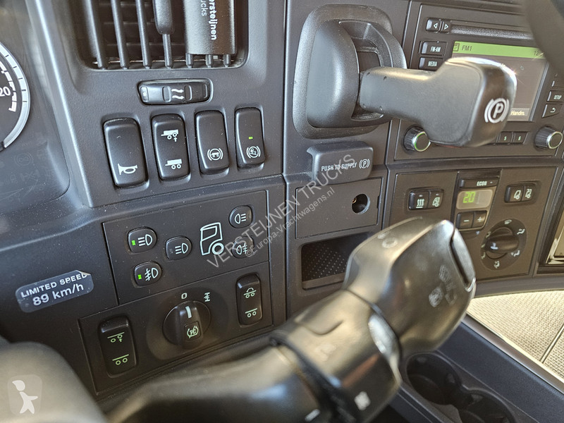 Traktor Scania 490 8x2 / HMF 85 T/M CANE +...