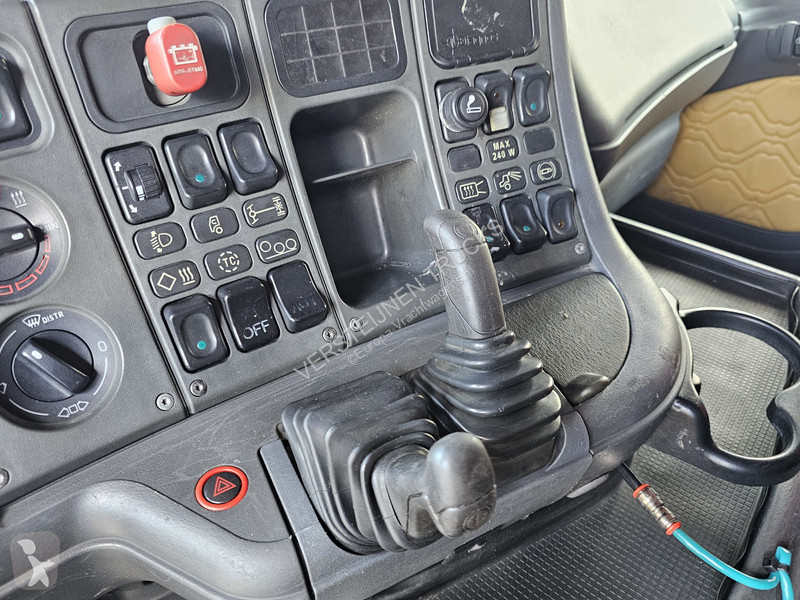 Traktor Scania 580 / MANUAL / RETARDER / TOPLINE