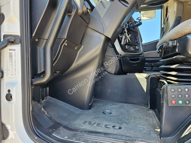 Tahač Iveco 480 Retrader, 2 Kreis-Hydraulik