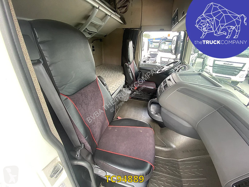 Traktor DAF 460
