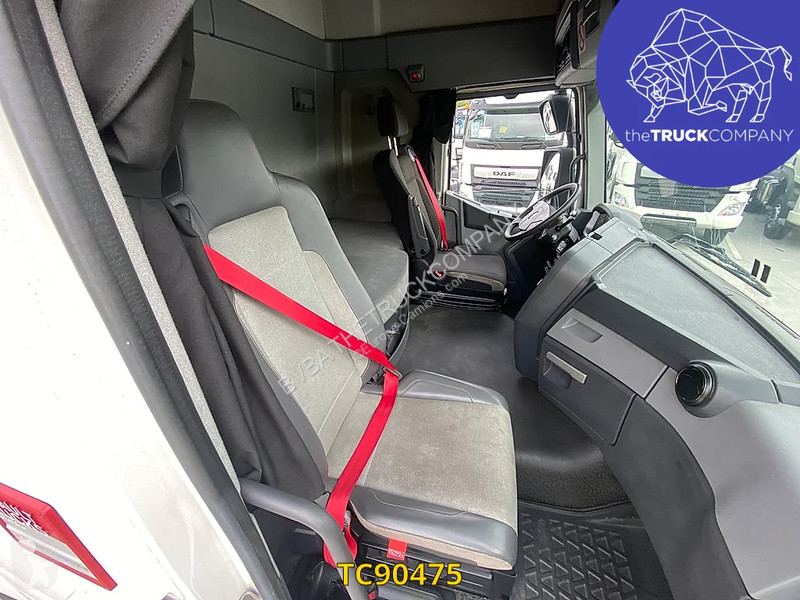 Traktor Renault T 430