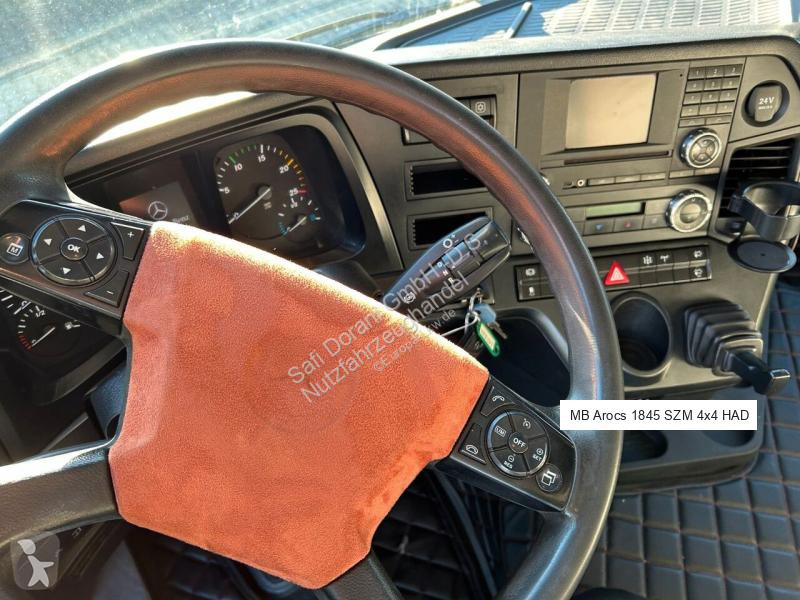 جرار Mercedes 1845 SZM 4x4 HAD