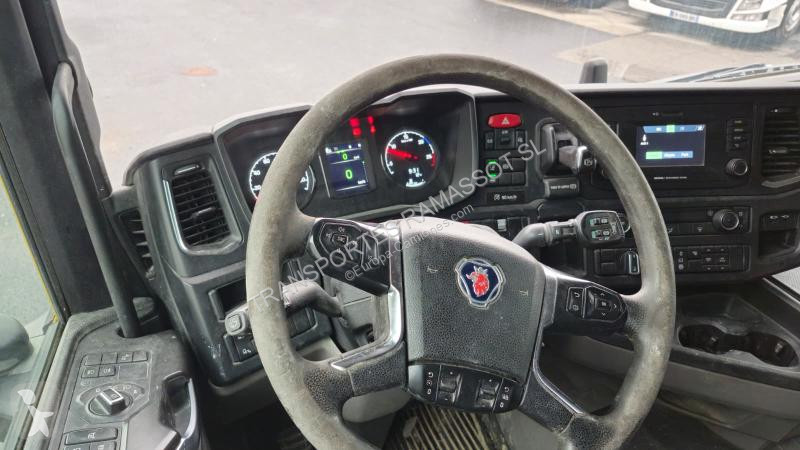 جرار Scania 410 XT