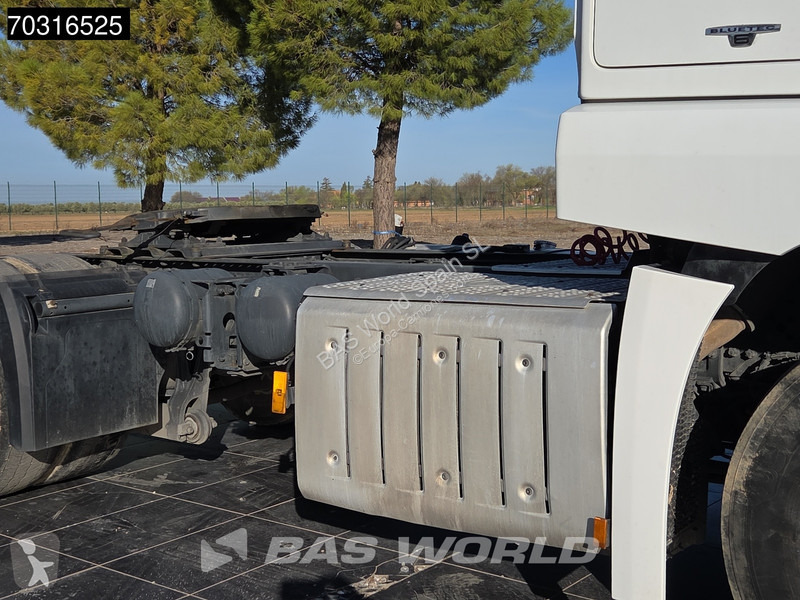 جرار Mercedes 1843 4X2 ClassicSpace Retarder