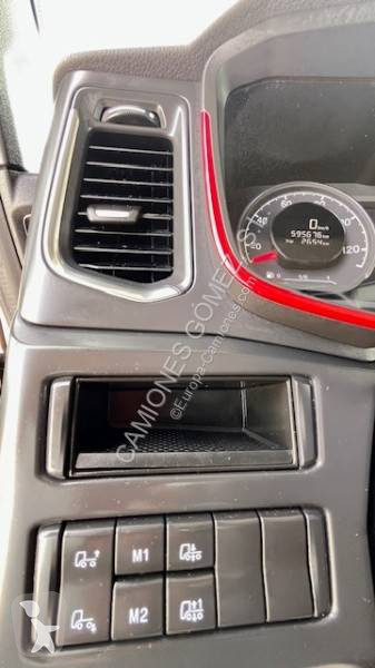 جرار Scania