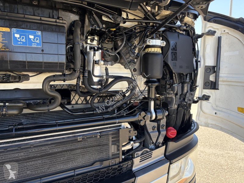 جرار Scania 410