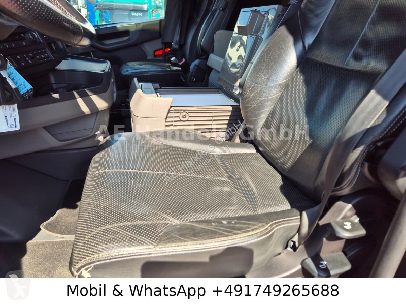جرار Scania S650 V8 Highine B...