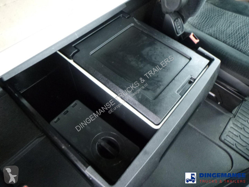 جرار Mercedes 1843 4x2 Euro 6