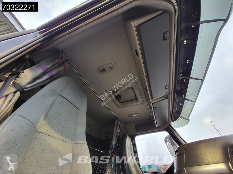 جرار Volvo 260  4X2 Low-Mileage! Manual...