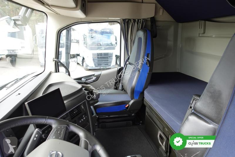 Tracteur Volvo 500 Globetrotter XL
