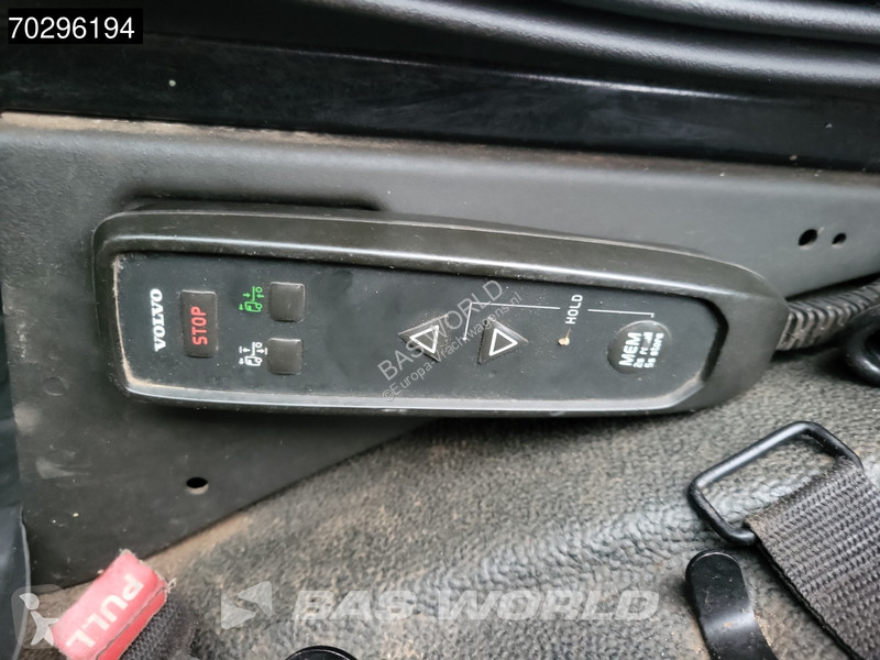 جرار Volvo 420  4X2 VEB+ Euro 6