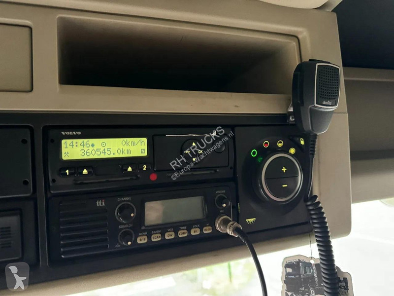Trattore Stradale Volvo 500 8X4 - EURO 6 + HIAB...