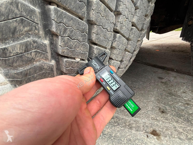 Traktor Volvo 6x4 GLOBE XL / RETARDER /...