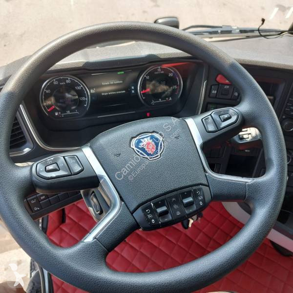 جرار Scania