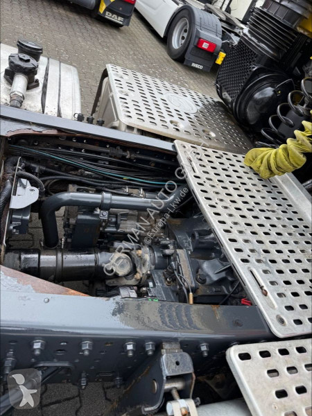 Trekker Iveco 570 AS440S57 T/P Kipphydraulik...