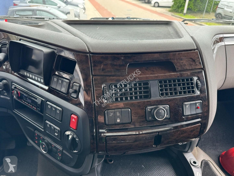 Trattore Stradale DAF XF FTG 6x2T Steering-...