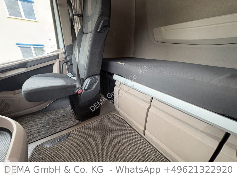 Tracteur DAF...