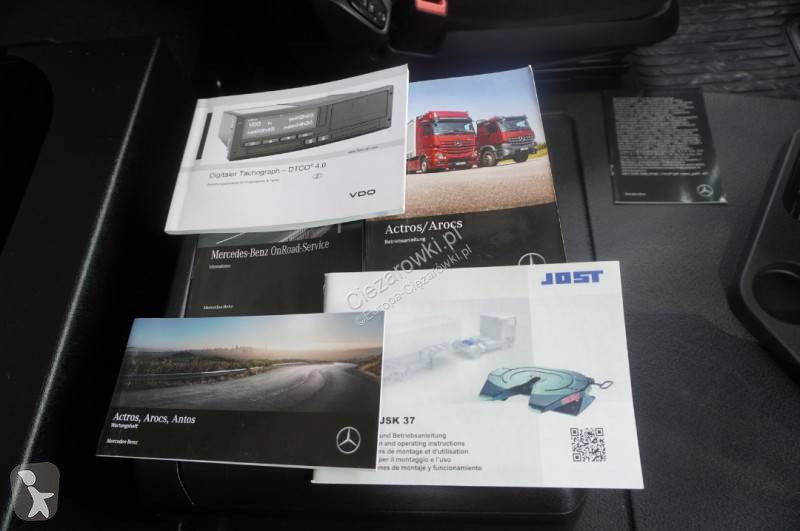 جرار Mercedes