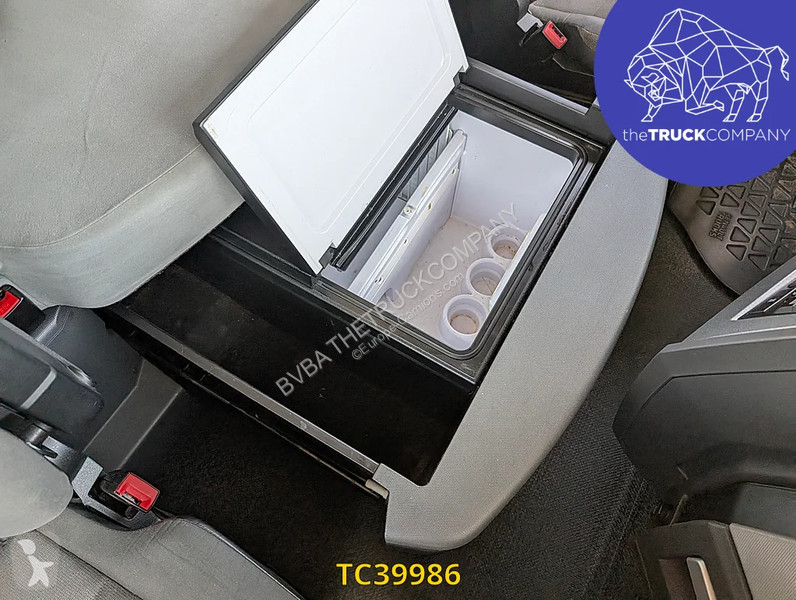 جرار Renault T 480