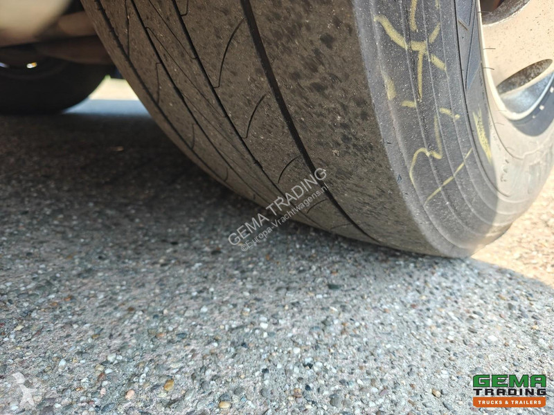 جرار Scania R410 4x2 CR20N Euro6D - Full ADR -...