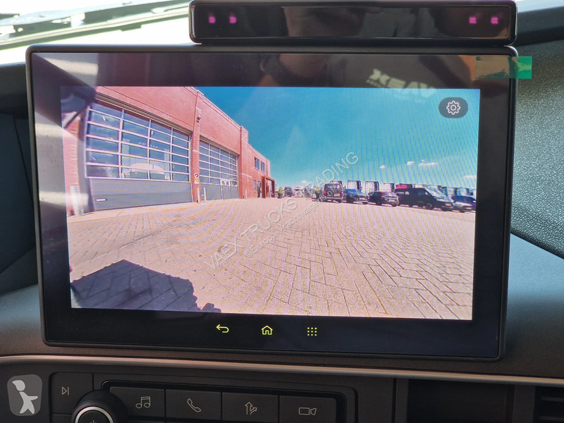 جرار Volvo 13540 Aero Globetrotter XL 4x2 - New...
