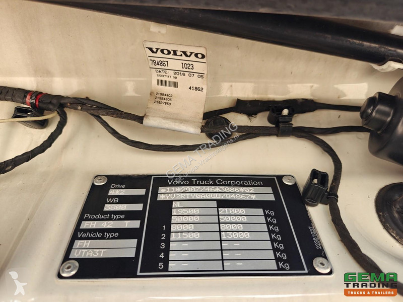 Volvo FH 460 4x2 GlobeTrotter Euro 6C - TOP! -...