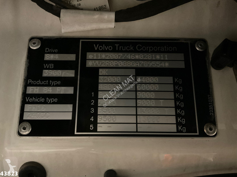 جرار Volvo 16750 8x4 Euro 6 Tridem Hydrauliek
